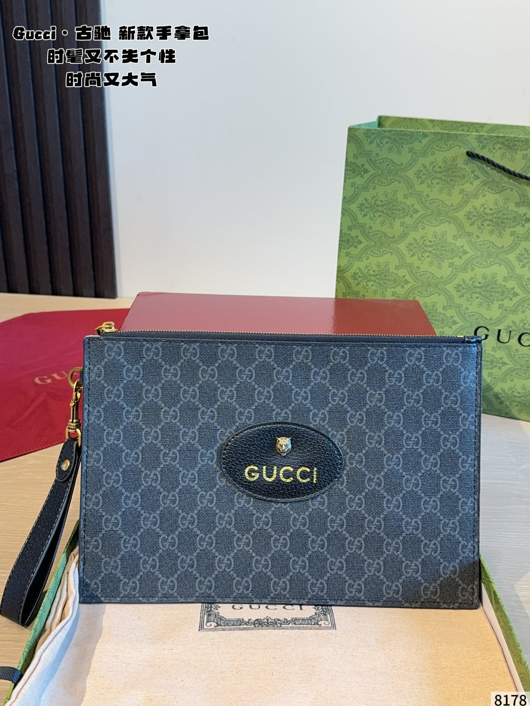 Gucci carrying a tiger head bag