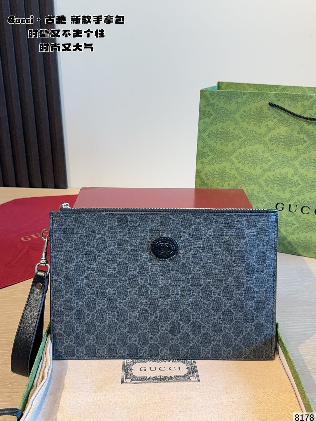 Gucci carrying a tiger head bag