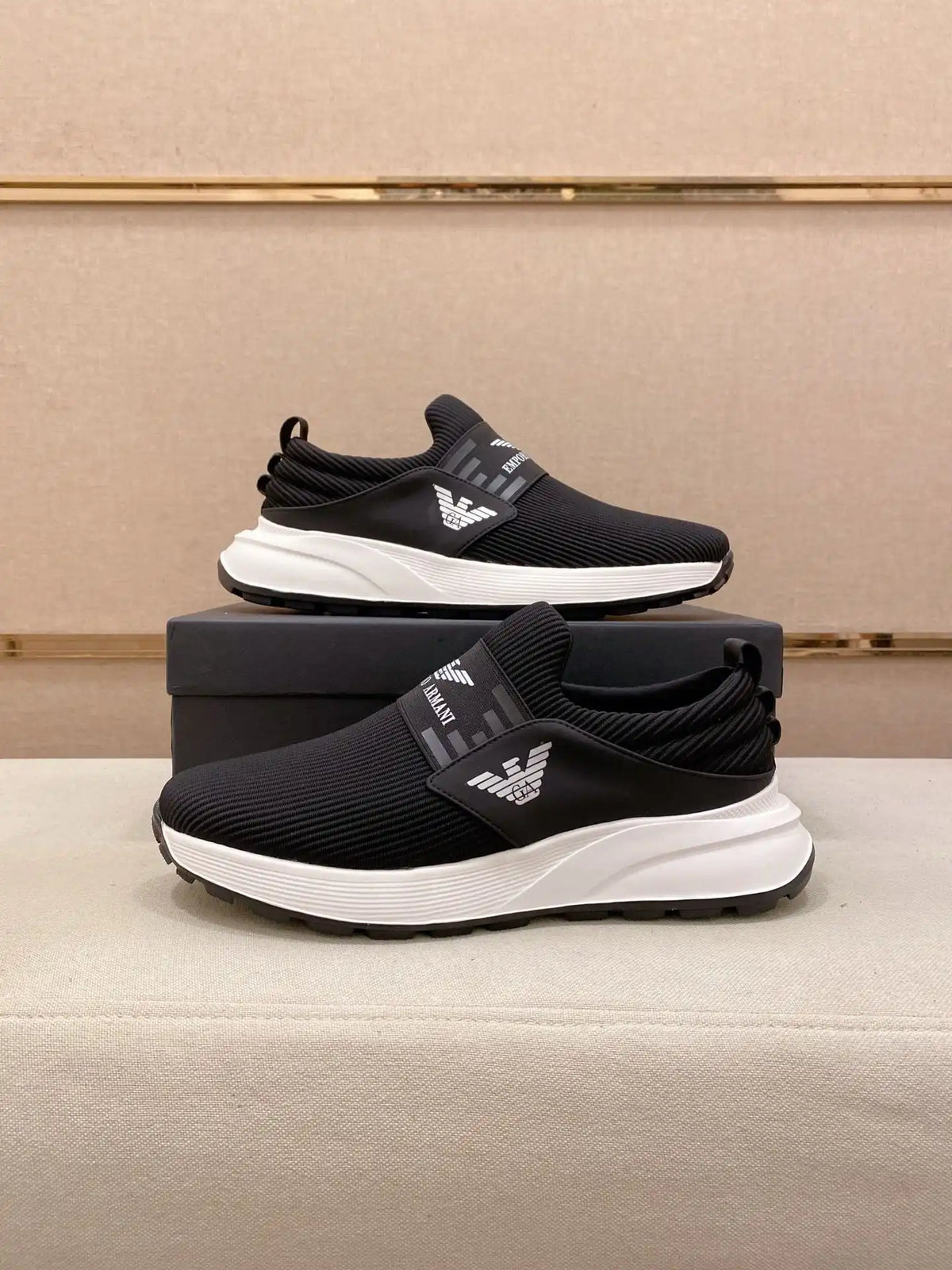 Armani* Men's Model Code: 0911B50 Size: 38-44 (45 Custom made)