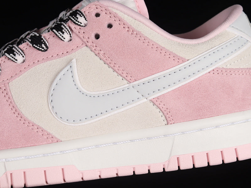 【330】[DV3054-600]-[SB DUNK LOW PINK FOAM/PURE PLATINUM/PHANTOM]-[WOMAN:36-40]