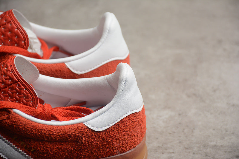 [HQ8718]-[GAZELLE ORANGE/CLOUD WHITE/GUM]