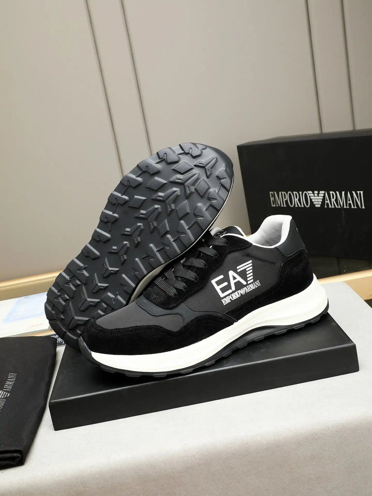 Armani Men's Style Code: 0423B60 Size: 38-44 (45 Customized)