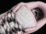 【330】[DV3054-600]-[SB DUNK LOW PINK FOAM/PURE PLATINUM/PHANTOM]-[WOMAN:36-40]