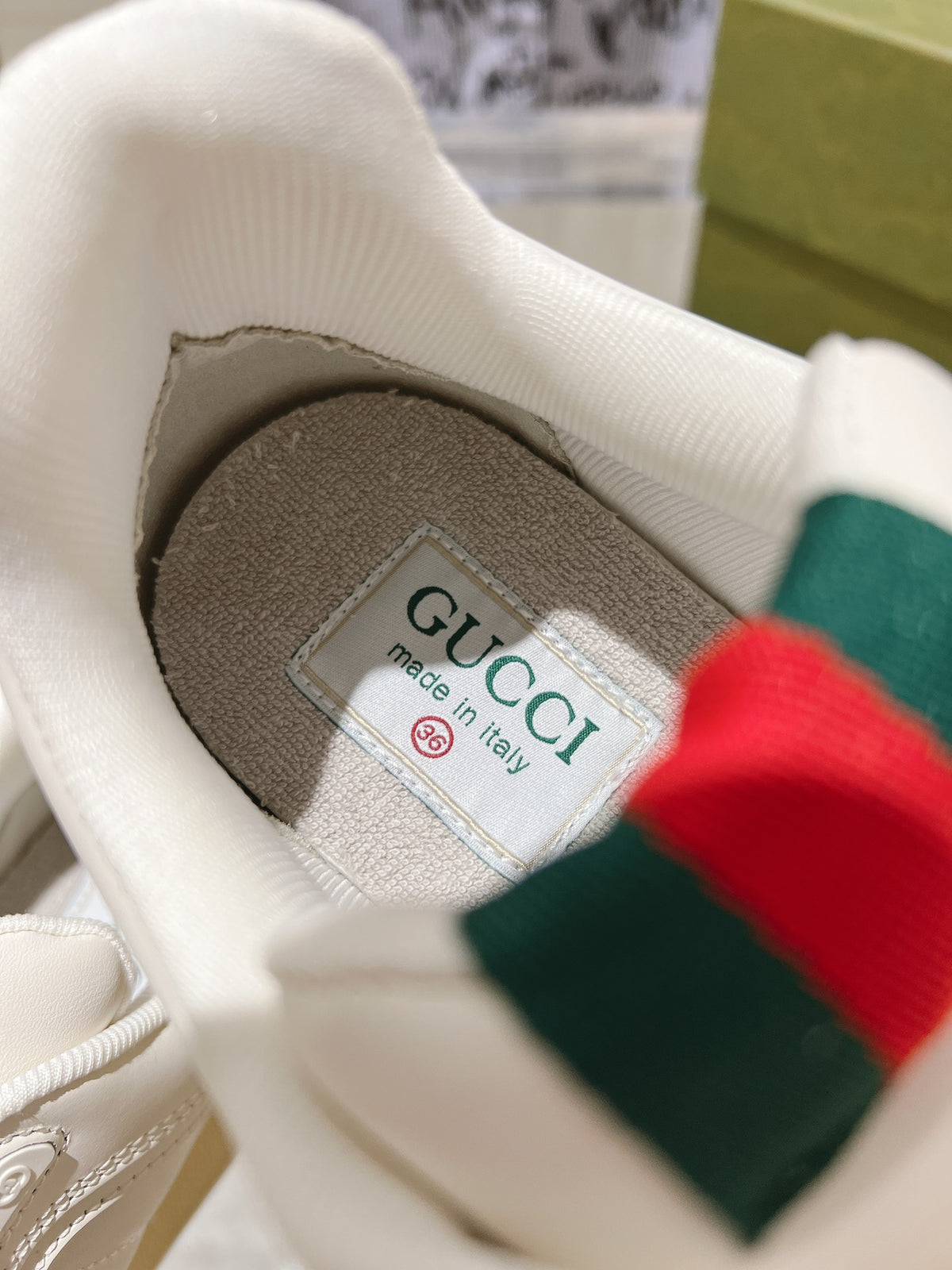 New Gucci retro distressed sneakers, white sneakers, 23ss latest hot seller