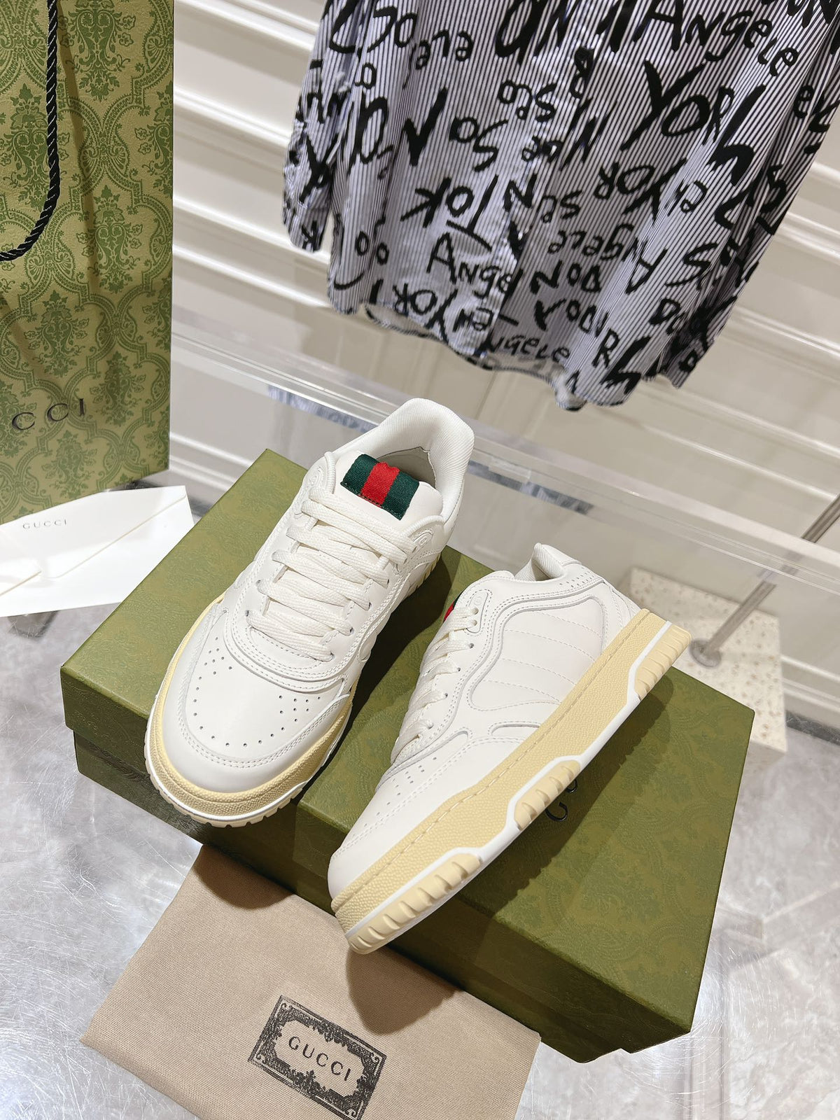 New Gucci retro distressed sneakers, white sneakers, 23ss latest hot seller