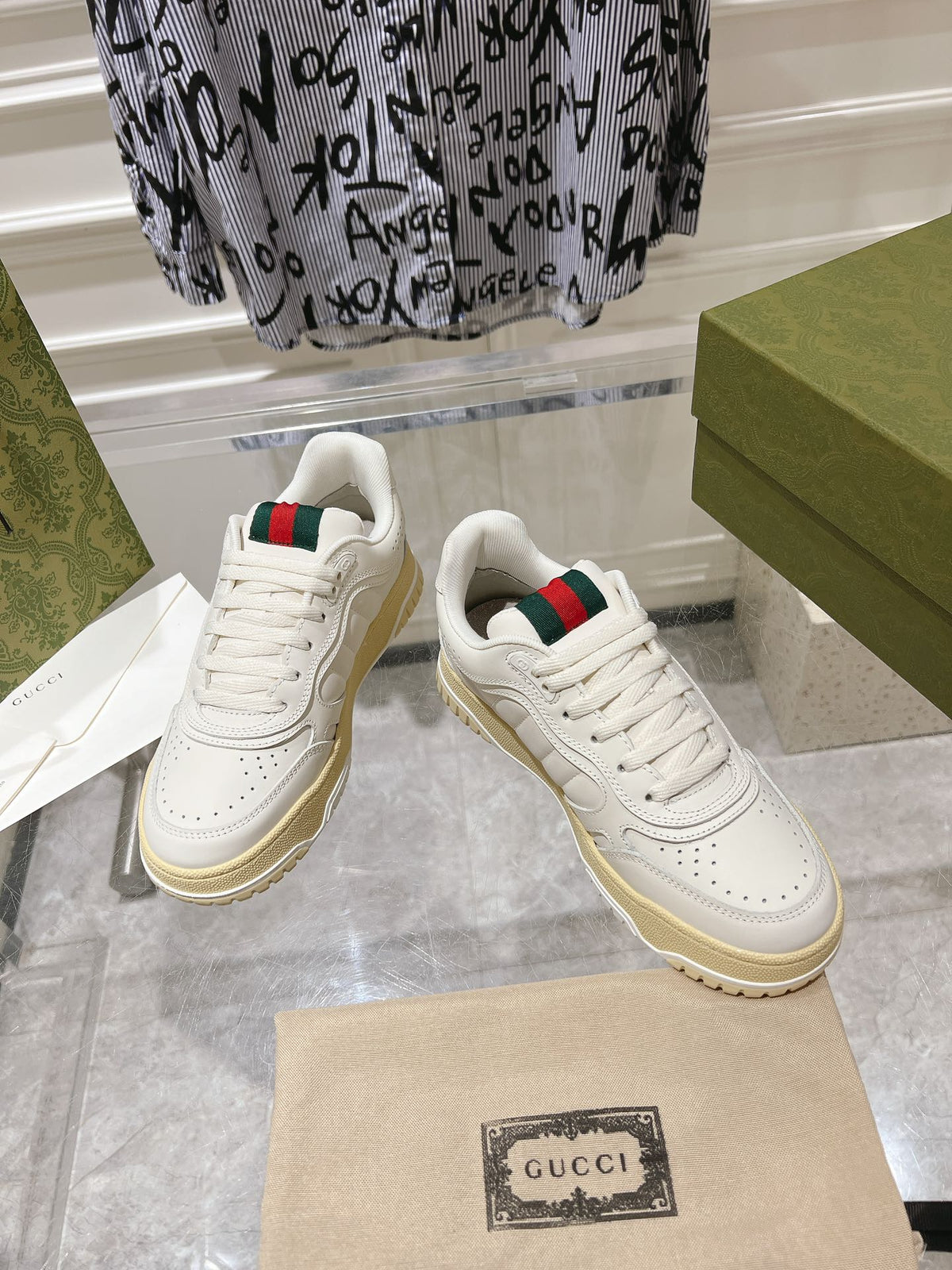 New Gucci retro distressed sneakers, white sneakers, 23ss latest hot seller