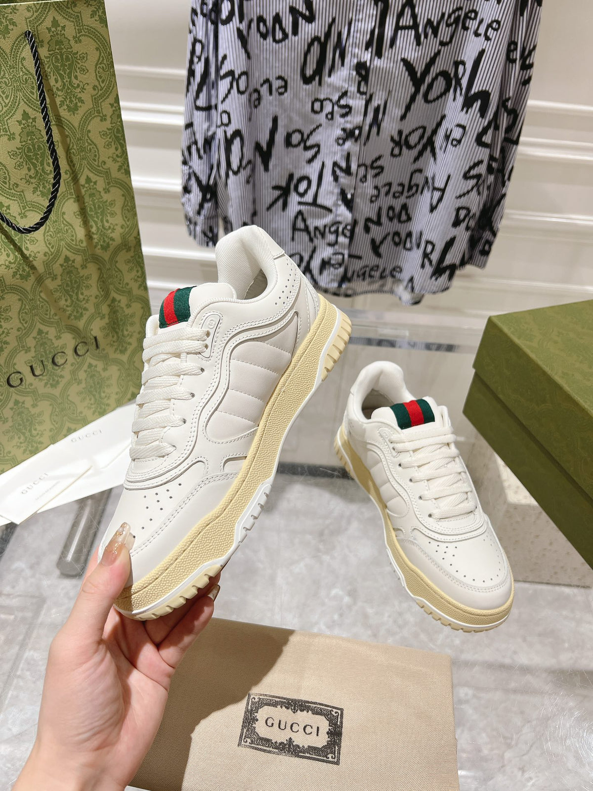 New Gucci retro distressed sneakers, white sneakers, 23ss latest hot seller