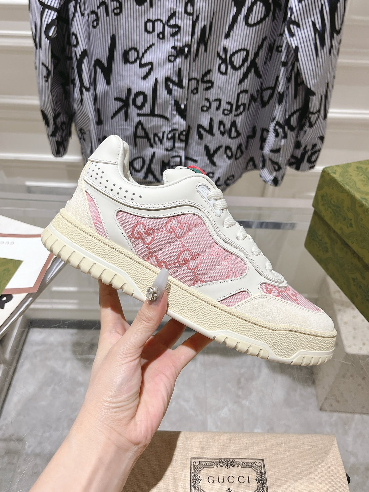 Factory direct Gucci new retro distressed effect sneakers