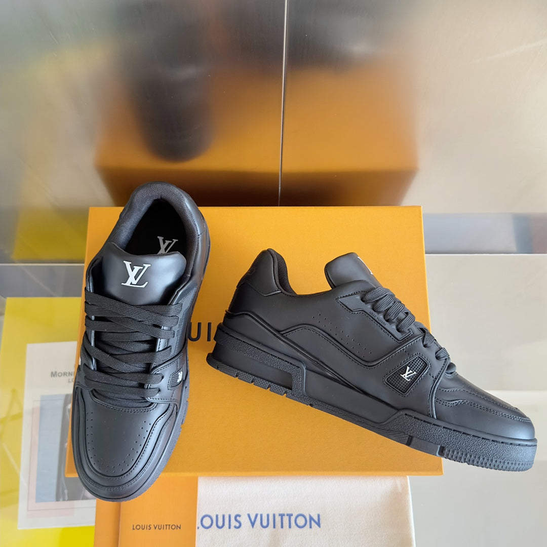 Louis Vuitton LV Trainer Casual Sneakers