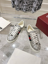Gucci's latest Ace series Pro version white sneakers