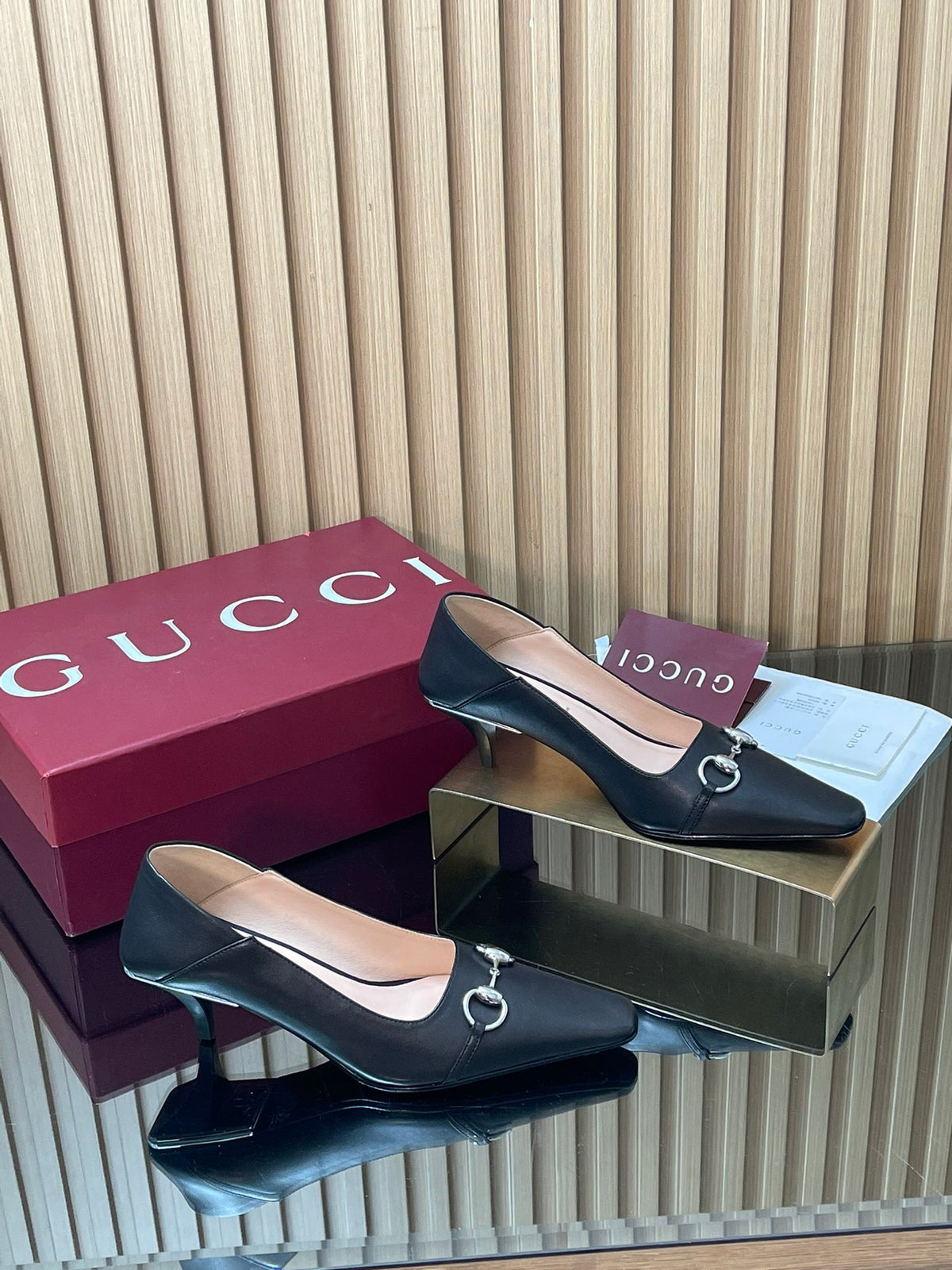 2026 Early Spring GUCCI High-End Vittoria Series Low-Cut Women's Shoes