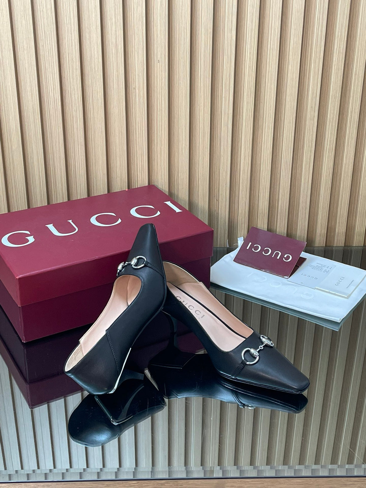 2026 Early Spring GUCCI High-End Vittoria Series Low-Cut Women's Shoes