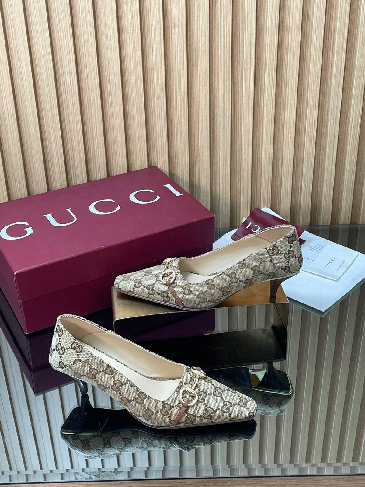 2026 Early Spring GUCCI High-End Vittoria Series Low-Cut Women's Shoes