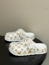 Latest Hot Selling Louis Vuitton Birkenstock Mules, Jelly-like Half-Slippers, Couple Style, Casual Beach Shoes