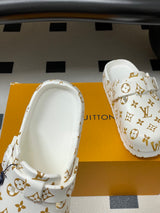 Latest Hot Selling Louis Vuitton Birkenstock Mules, Jelly-like Half-Slippers, Couple Style, Casual Beach Shoes