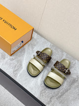 Louis Vuitton Spring/Summer Newest Couple Chain Sandals