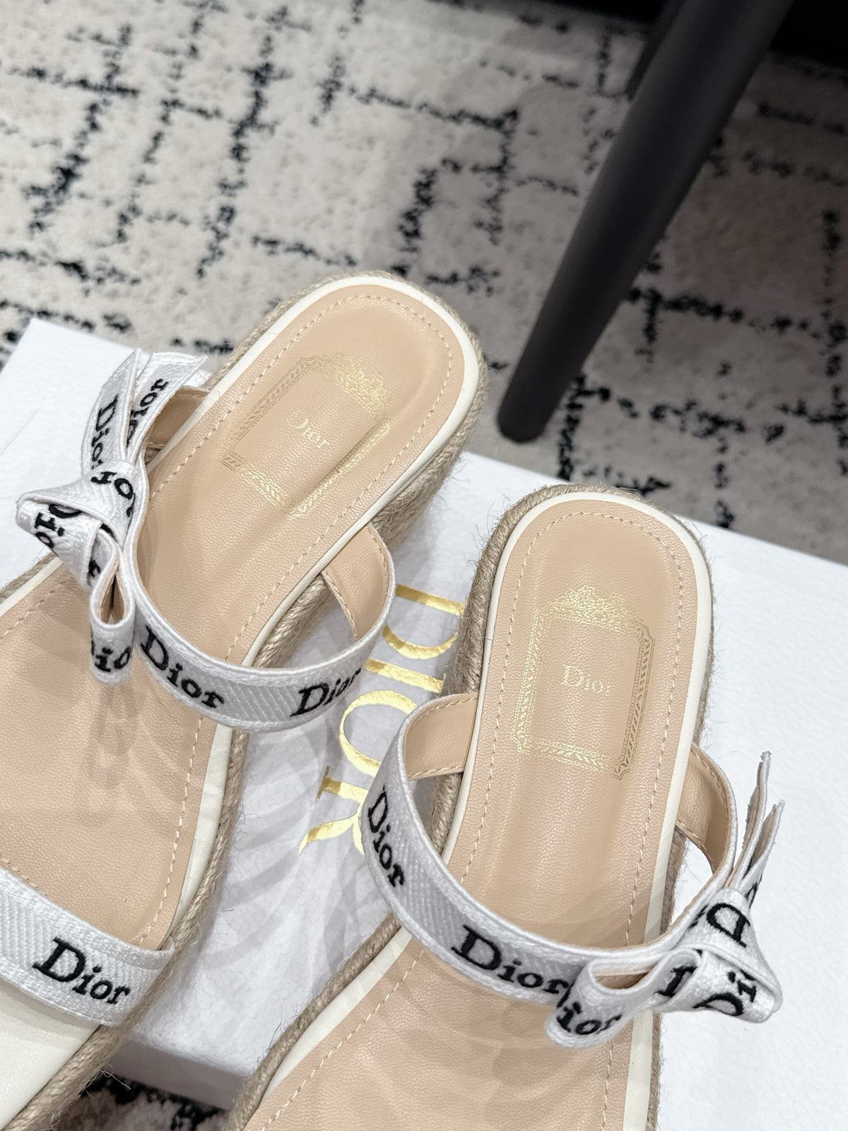 DIOR Spring/Summer 2026 Newest Letter Ribbon Straw Wedge Sandals