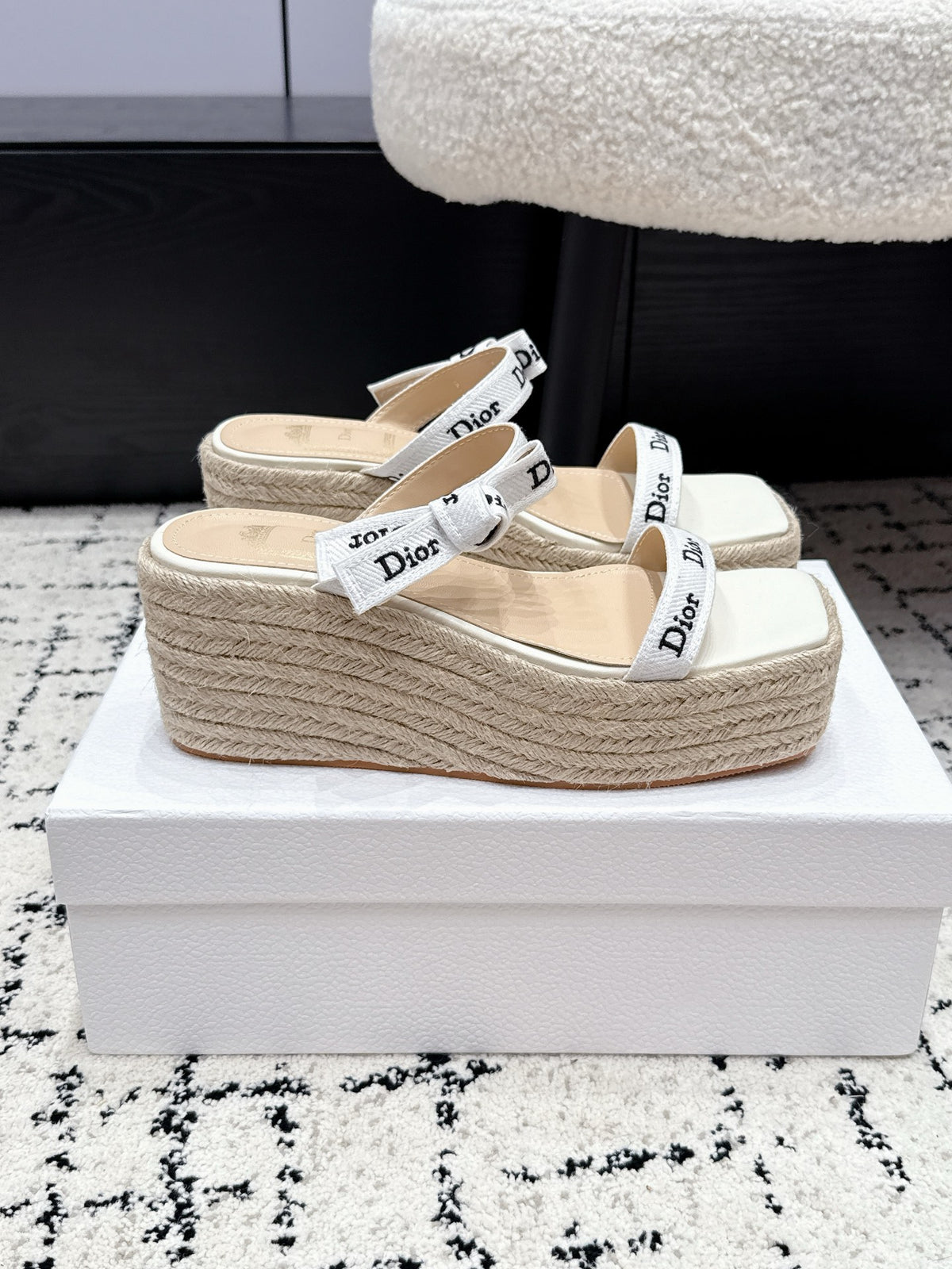 DIOR Spring/Summer 2026 Newest Letter Ribbon Straw Wedge Sandals