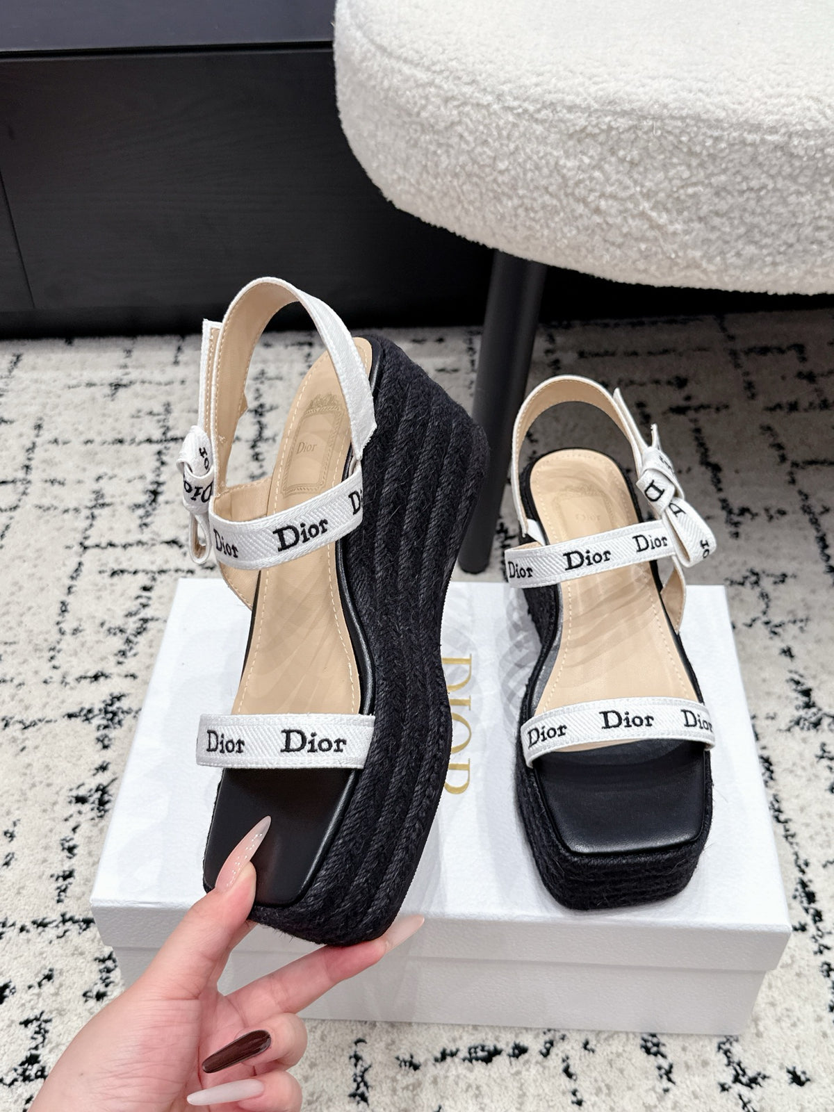 DIOR Spring/Summer 2026 Newest Letter Ribbon Straw Wedge Sandals