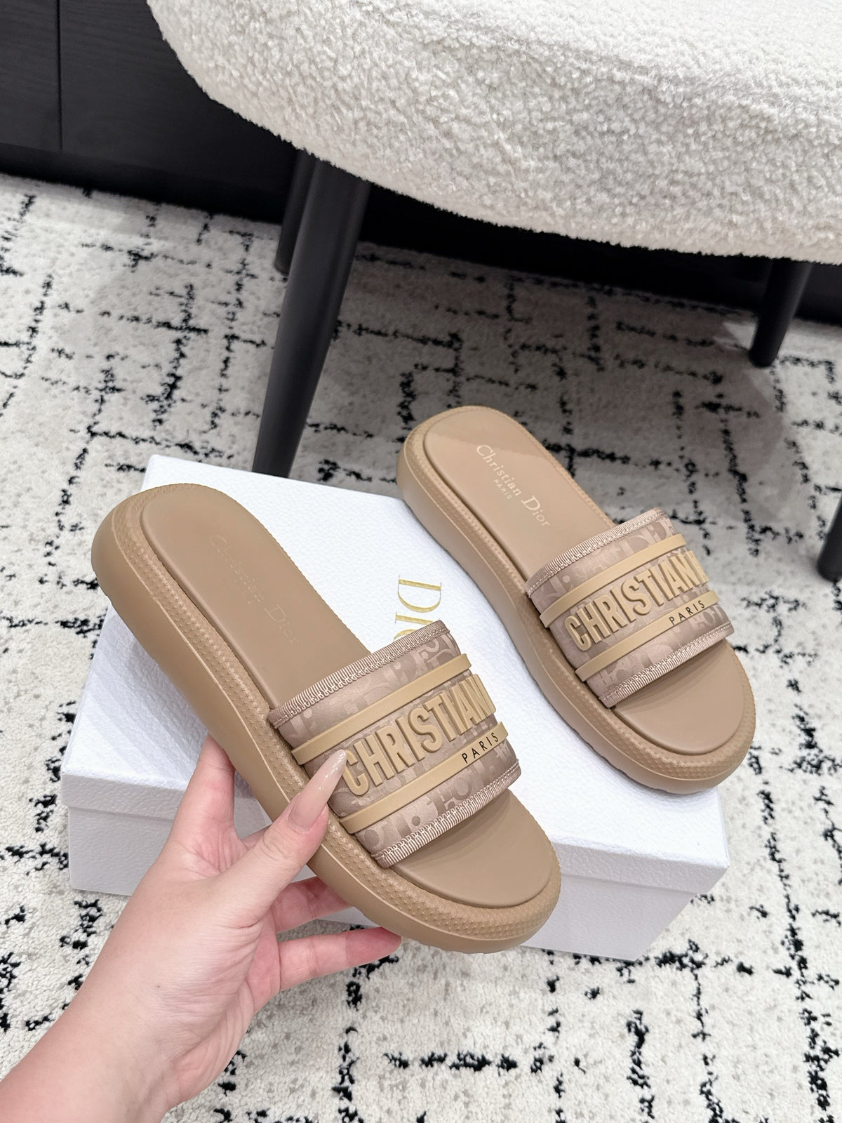 Dior Latest Dway Collection Embroidered Platform Sandals