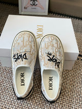 Dior's new 2026 Spring/Summer runway collection embroidered casual loafers