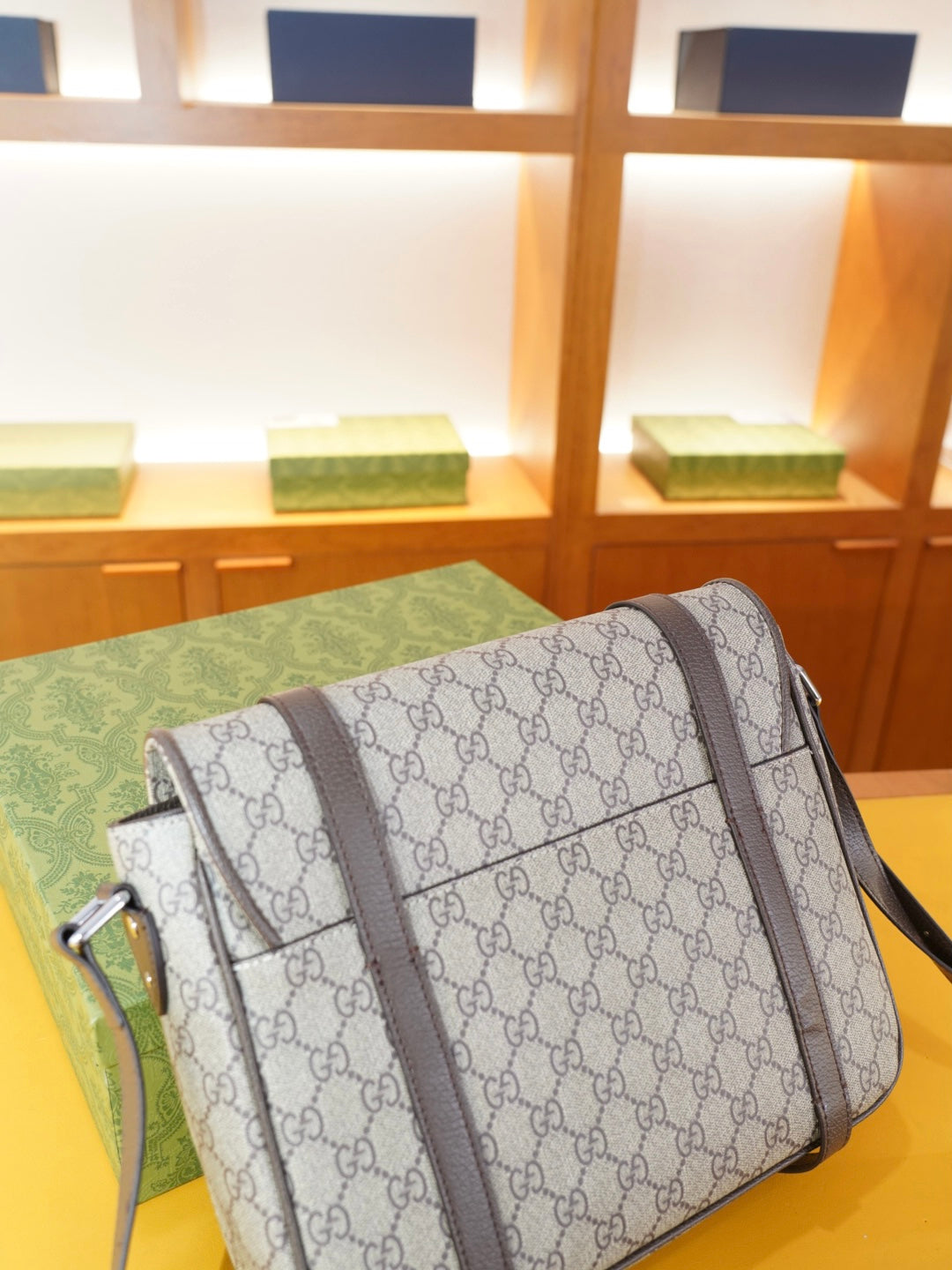 GUCCI official website synchronized high-quality crossbody shoulder bag