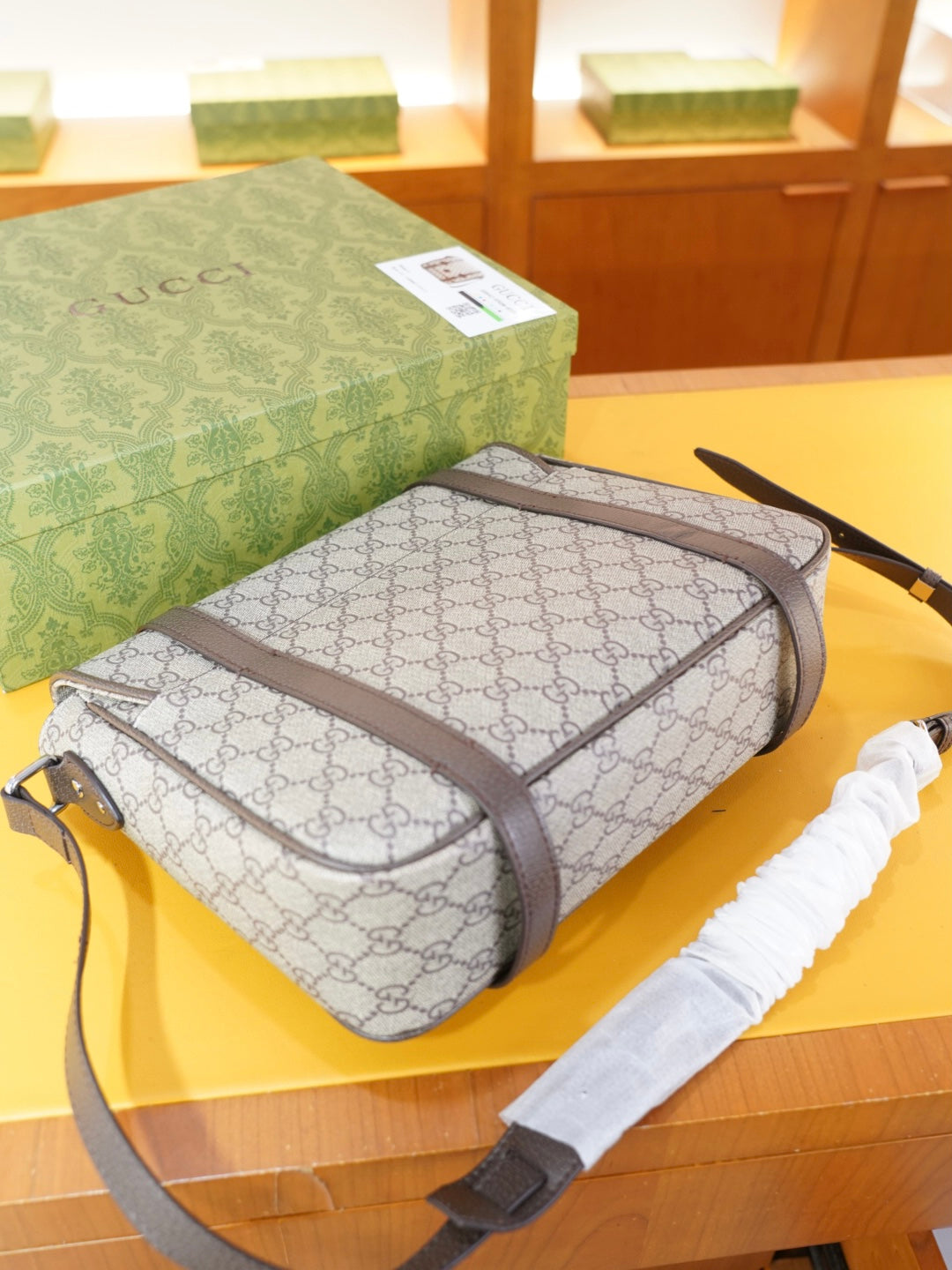 GUCCI official website synchronized high-quality crossbody shoulder bag