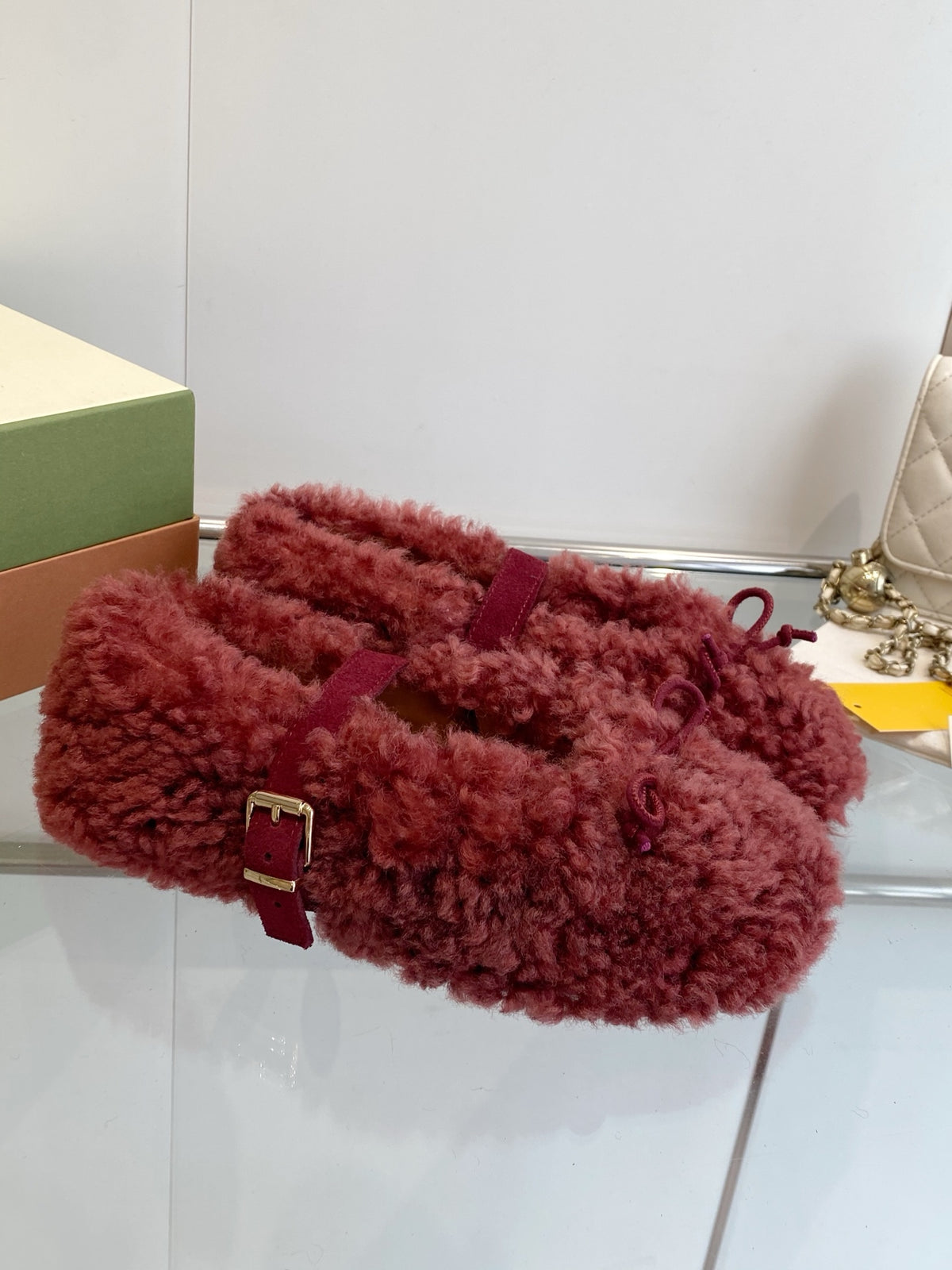 Marni SS26 Autumn/Winter New Style Furry Shoes