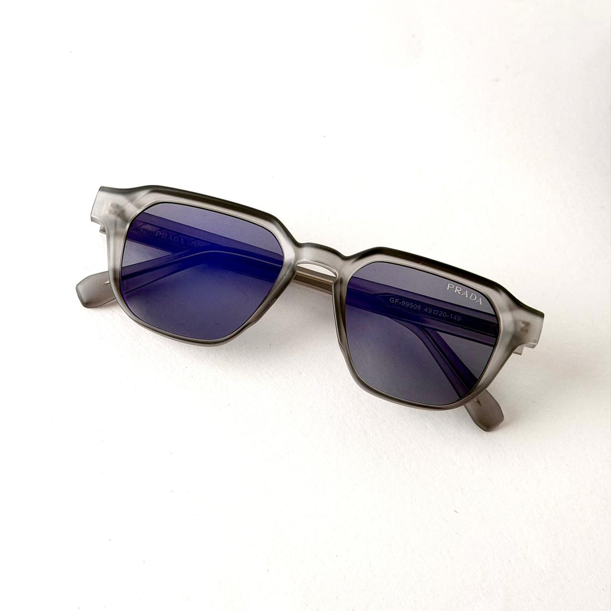 PRADA Symbole Square – Crystal Smoke Purple