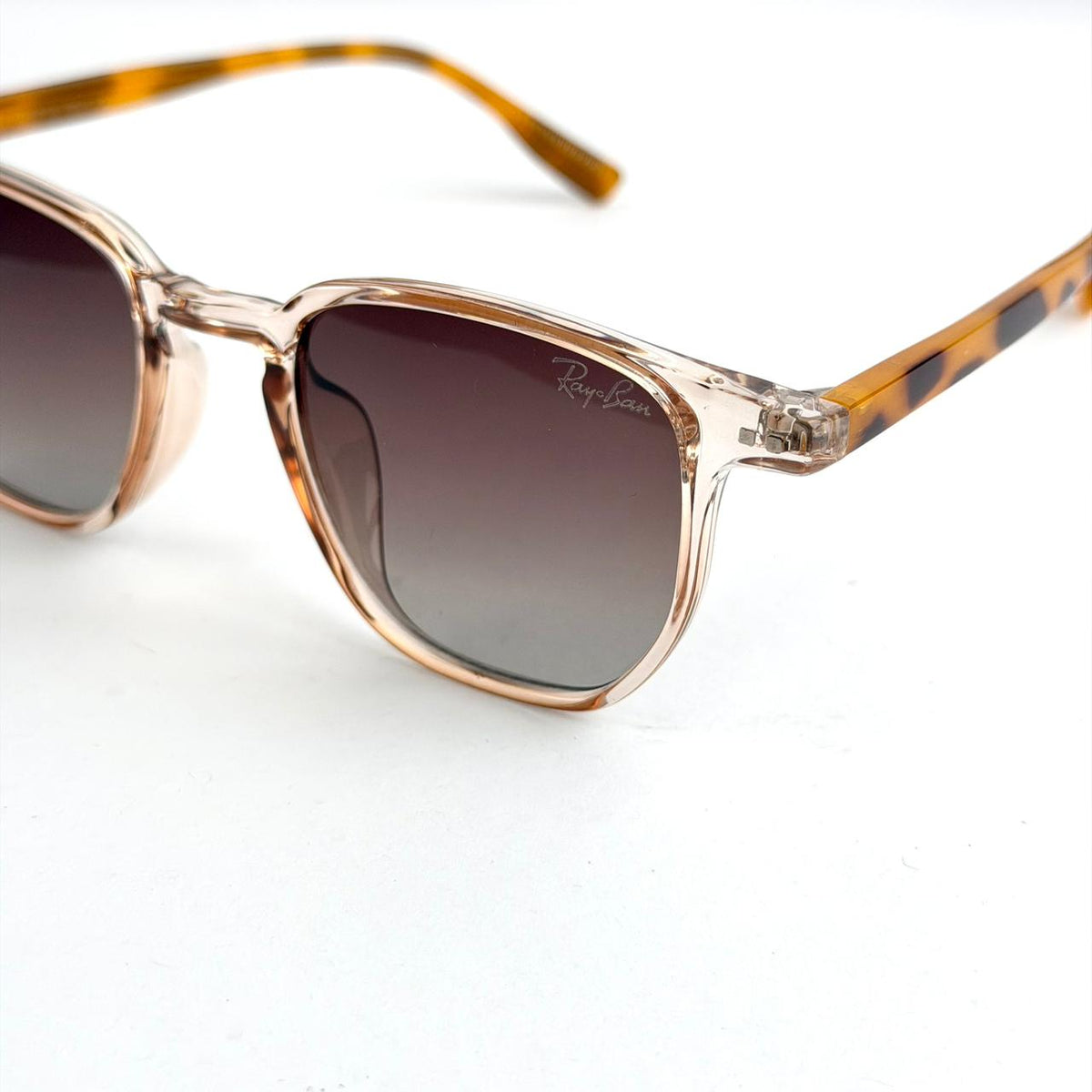 Ray-Ban Chris Classic – Crystal Brown