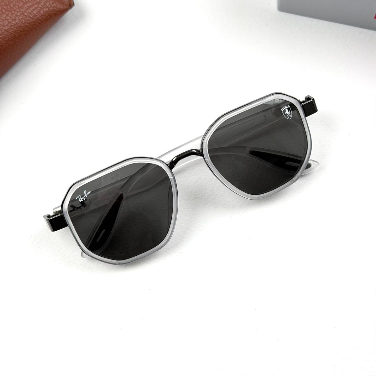 Ray Ban Geometric Scuderia Ferrari b - White