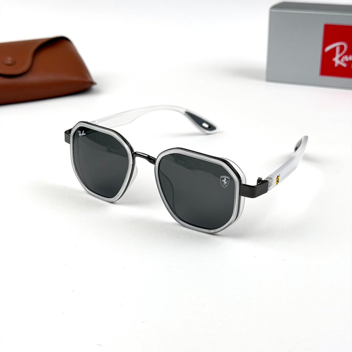 Ray Ban Geometric Scuderia Ferrari b - White