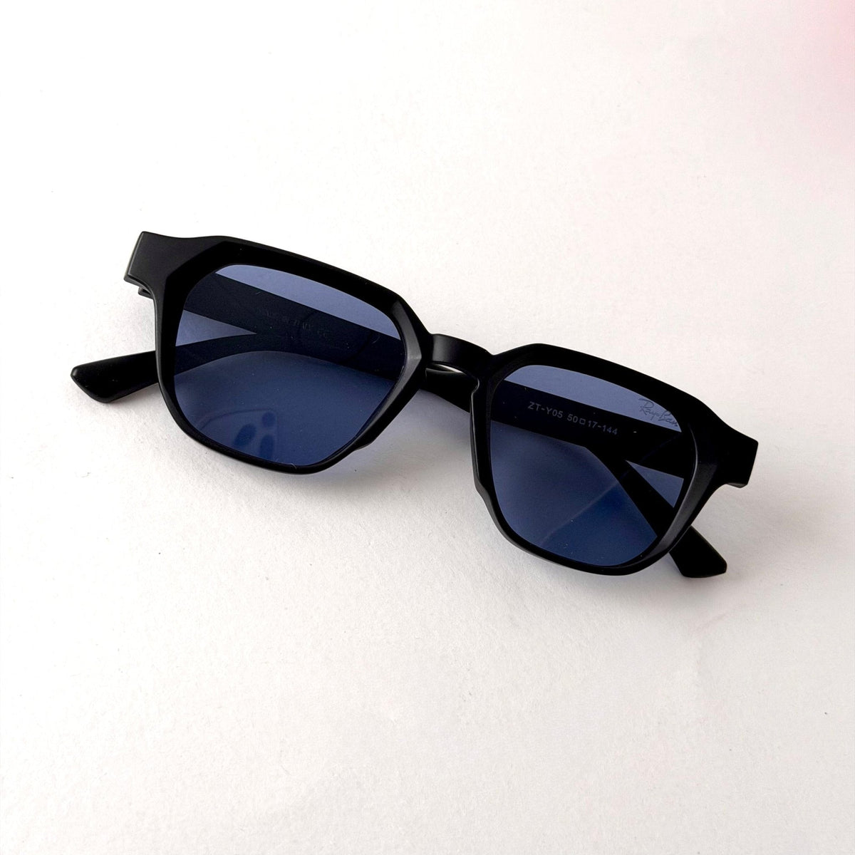 Ray Ban Hexa – Matte Black
