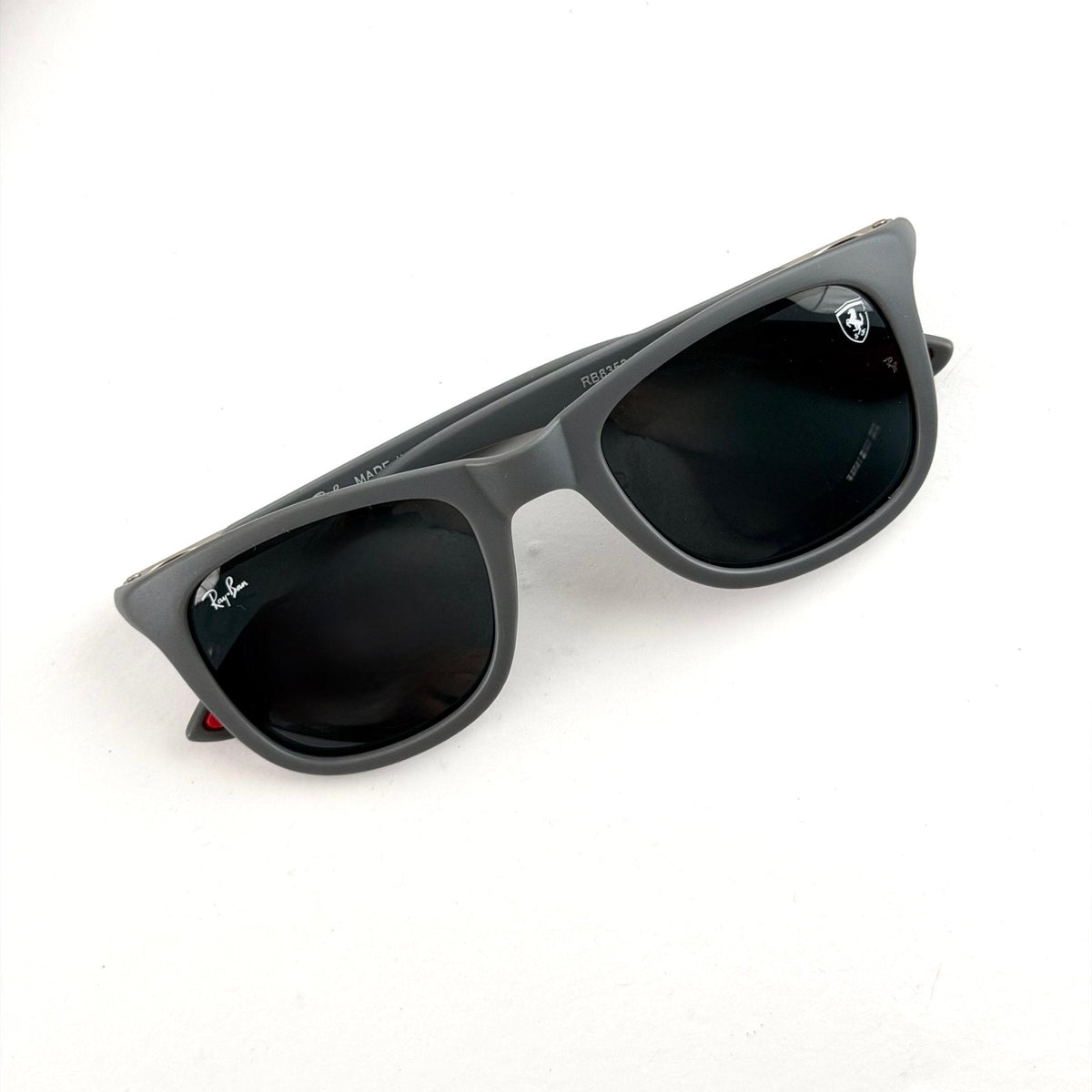 Ray Ban Scuderia Ferrari RB8352 – Matte Black
