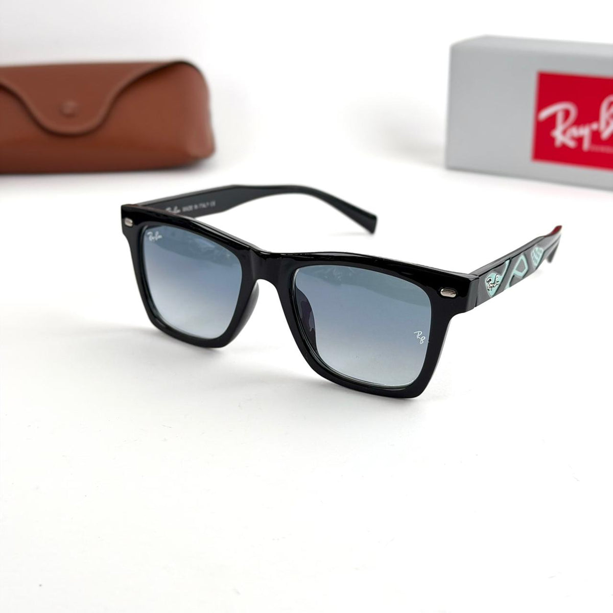 Ray Ban Wayfarer Art RB1012 – Blue Gradient