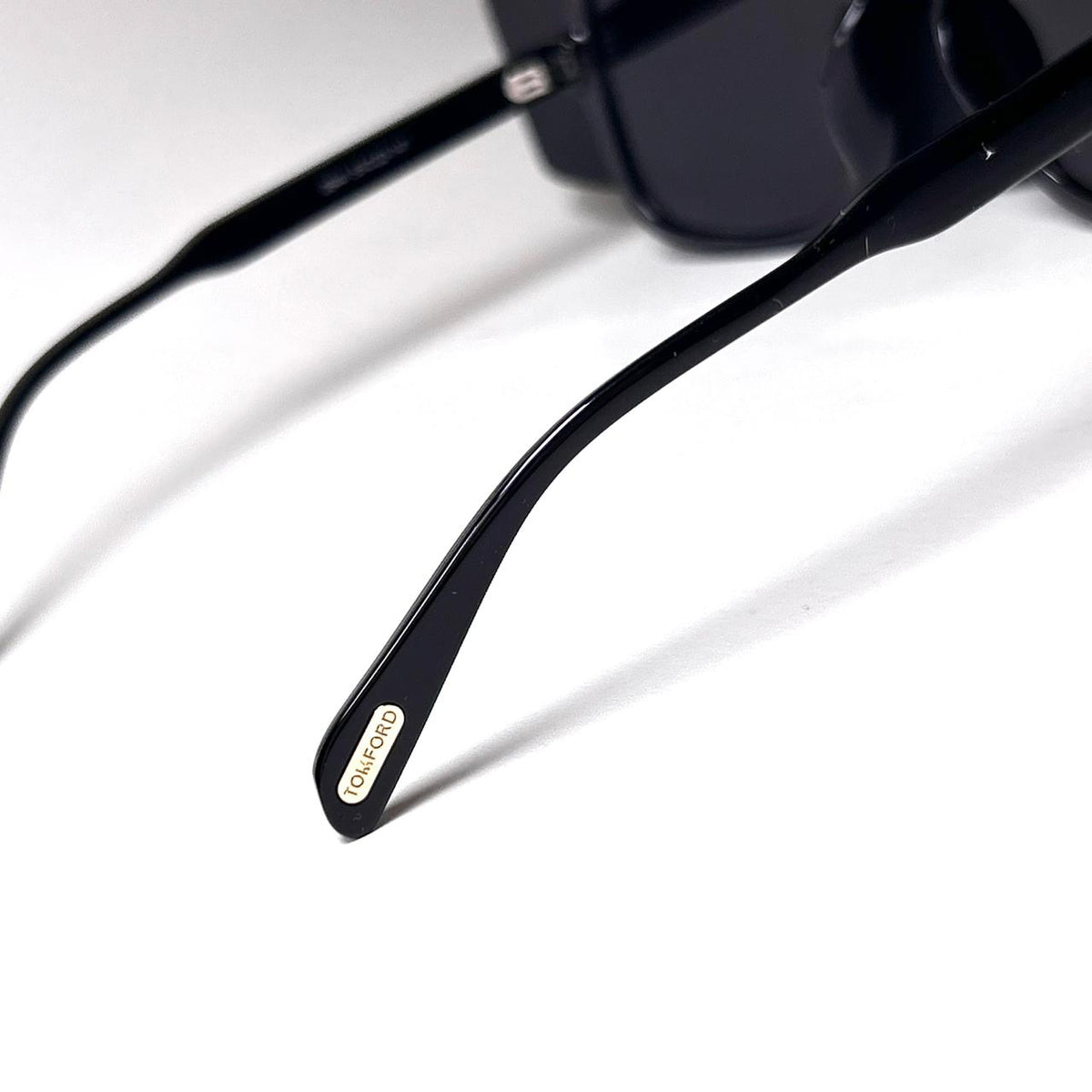 Tom Ford Falconer – Black