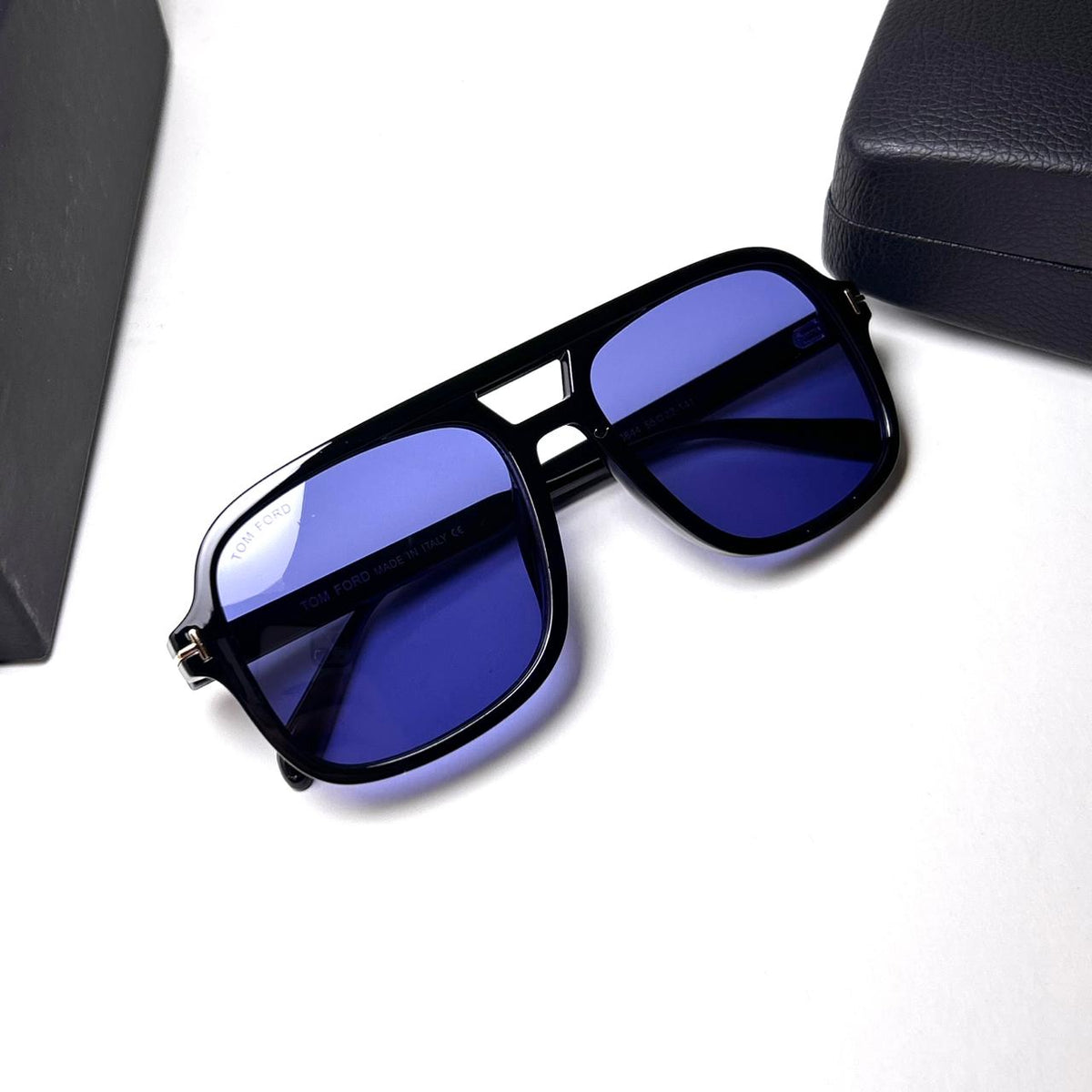 Tom Ford Falconer – Blue