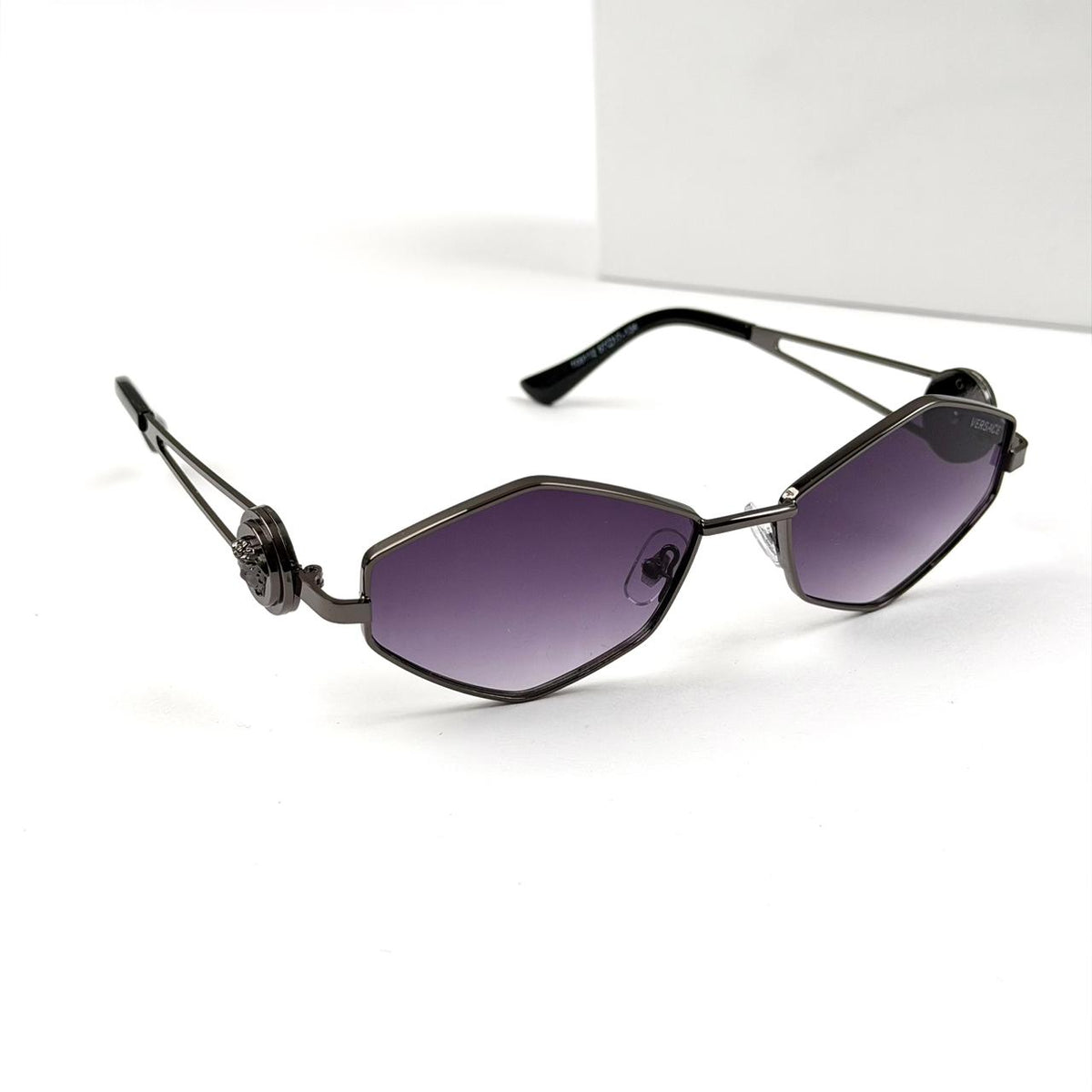 Versace Medusa Geometric T091 - Black Purple Gradient